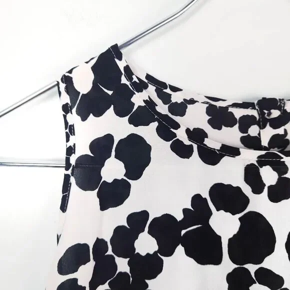 LOFT High Low Black White Floral Semi-Sheer Sleeveless Flowy Blouse Top Small - Picture 2 of 8